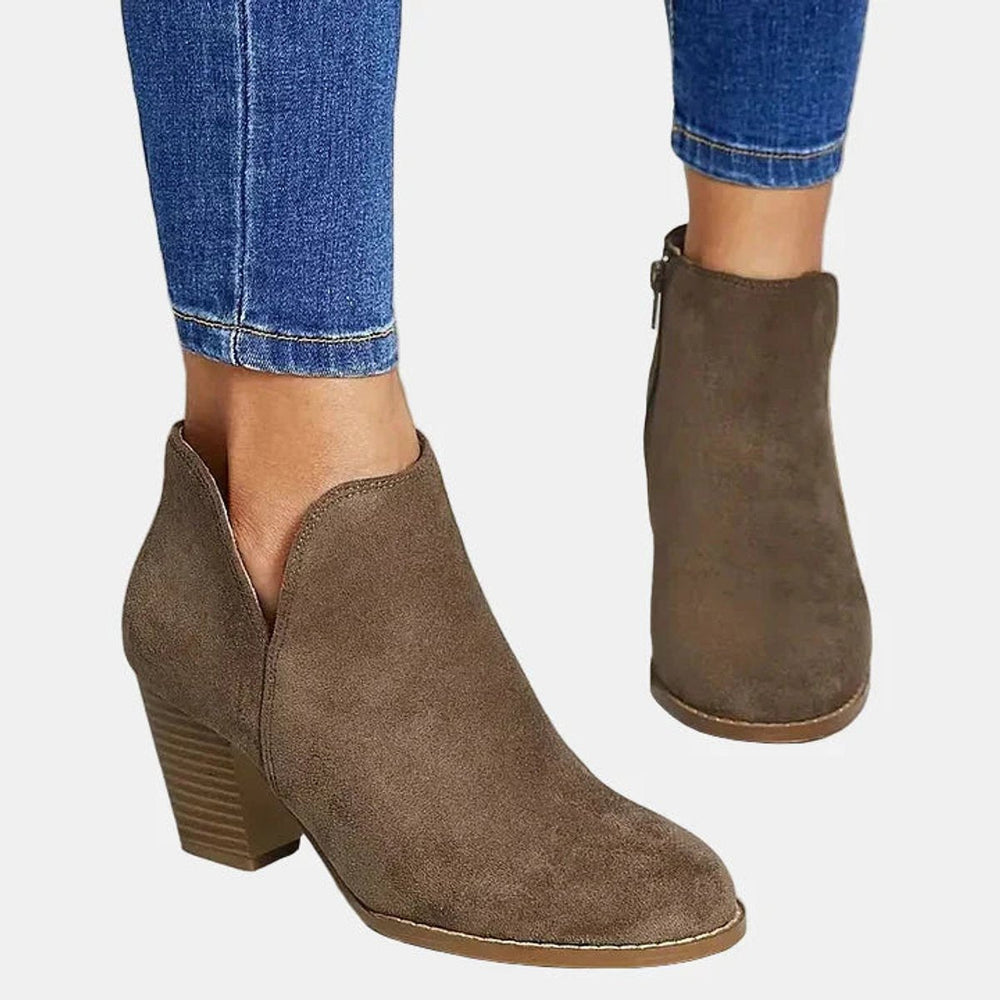 Black Ankle Boots Women with Arch Support, Stylish Orthopedic Design, Block Heel & Side Zipper for All-Day Comfort 1