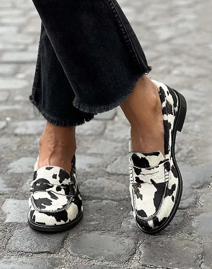Black Loafers Women - Elegant Classic Design for Versatile Styling and All-Day Comfort 0