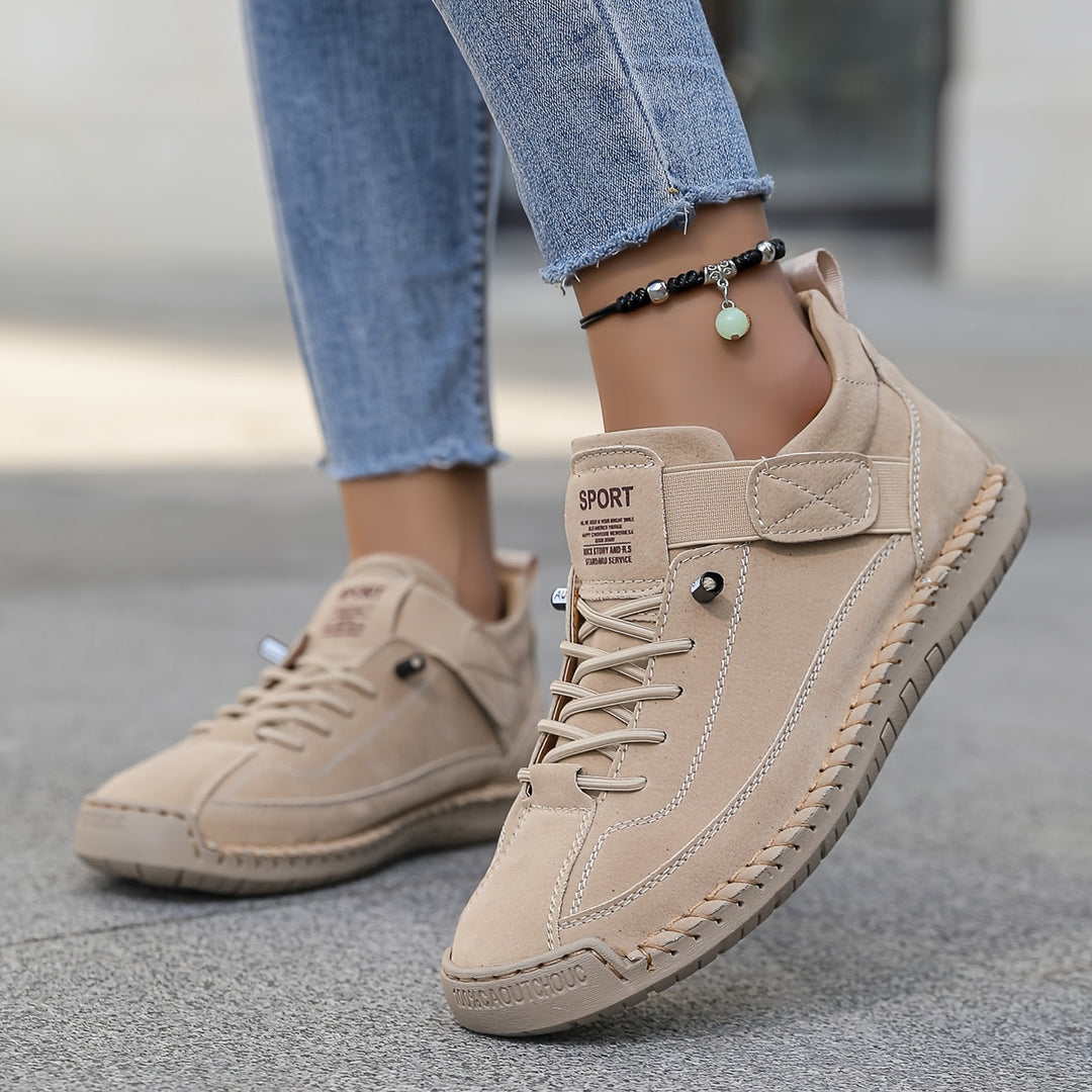 Elegant Women's Sneakers - Breathable Slip-On Design for Everyday Comfort 0