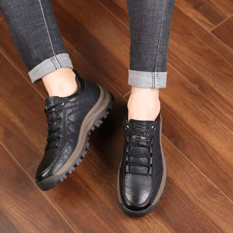 Men's Comfortable Supportive Leather Shoes for Hiking and Everyday Wear 3