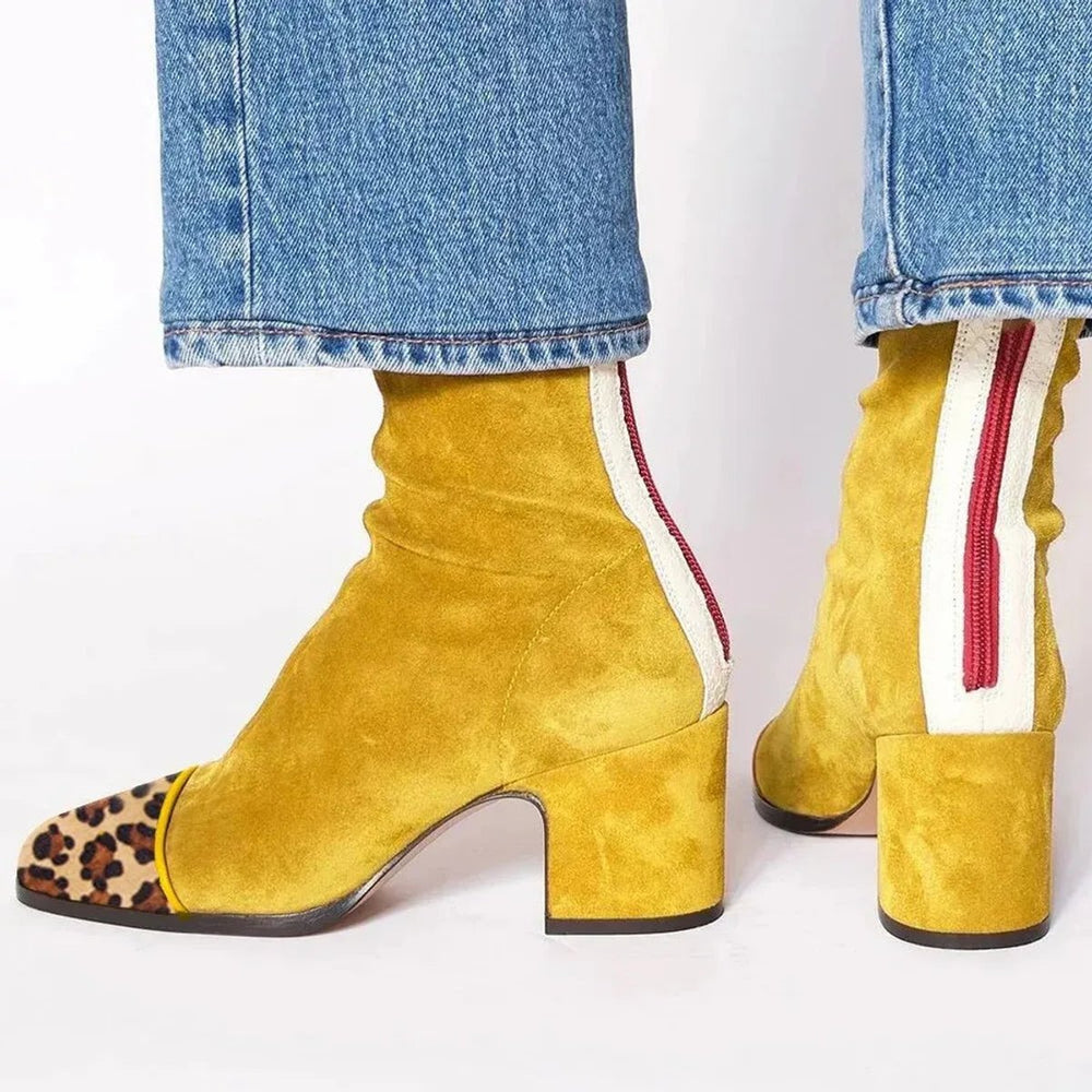 Orthopedic Ankle Boots for Women with Arch Support and Block Heel, Stylish Leopard Print Design 1